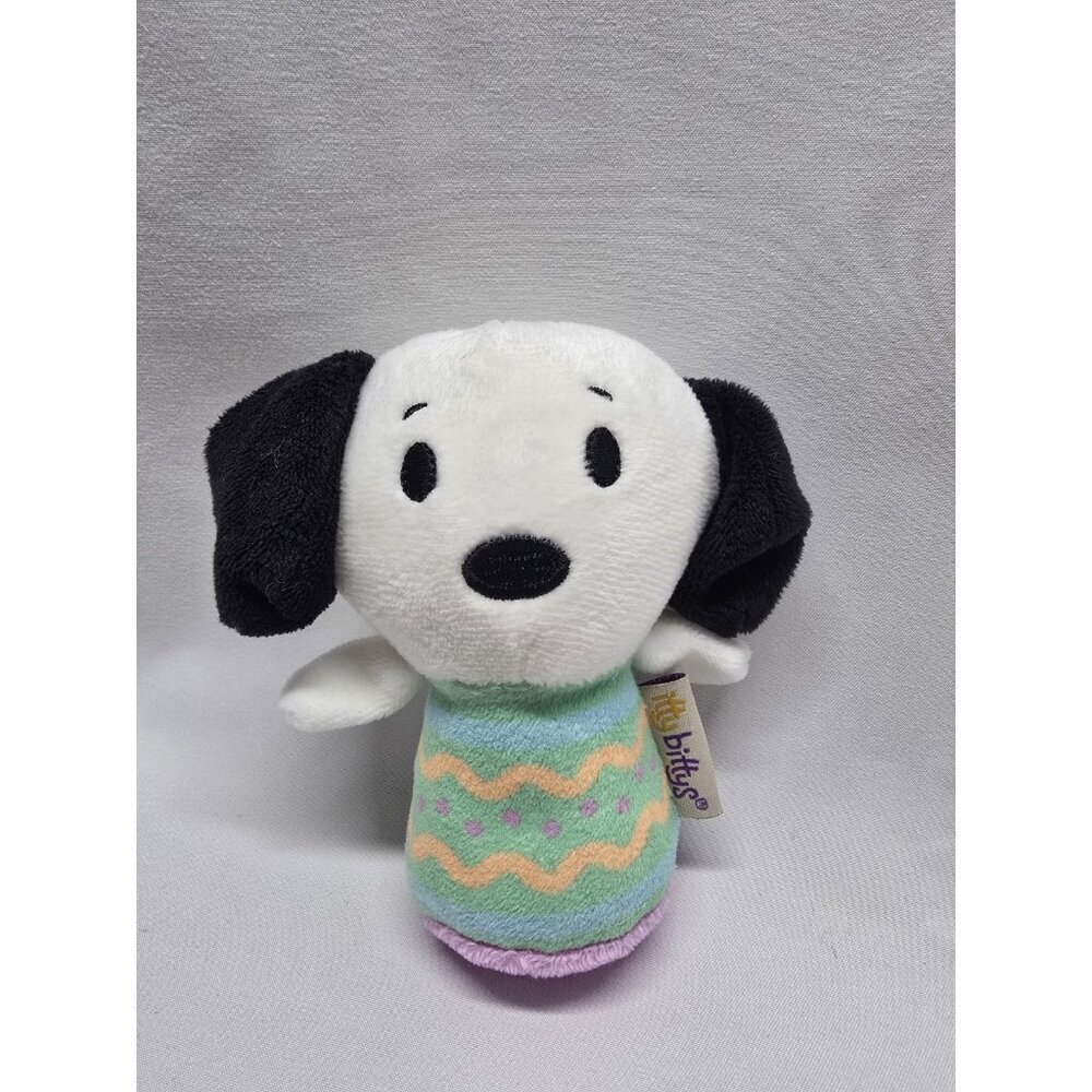 Hallmark Itty Bittys Peanuts Easter Egg Snoopy Stuffed Animal